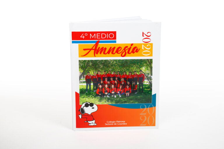 Anuario escolar · doble página 2 - JGU Fotos
